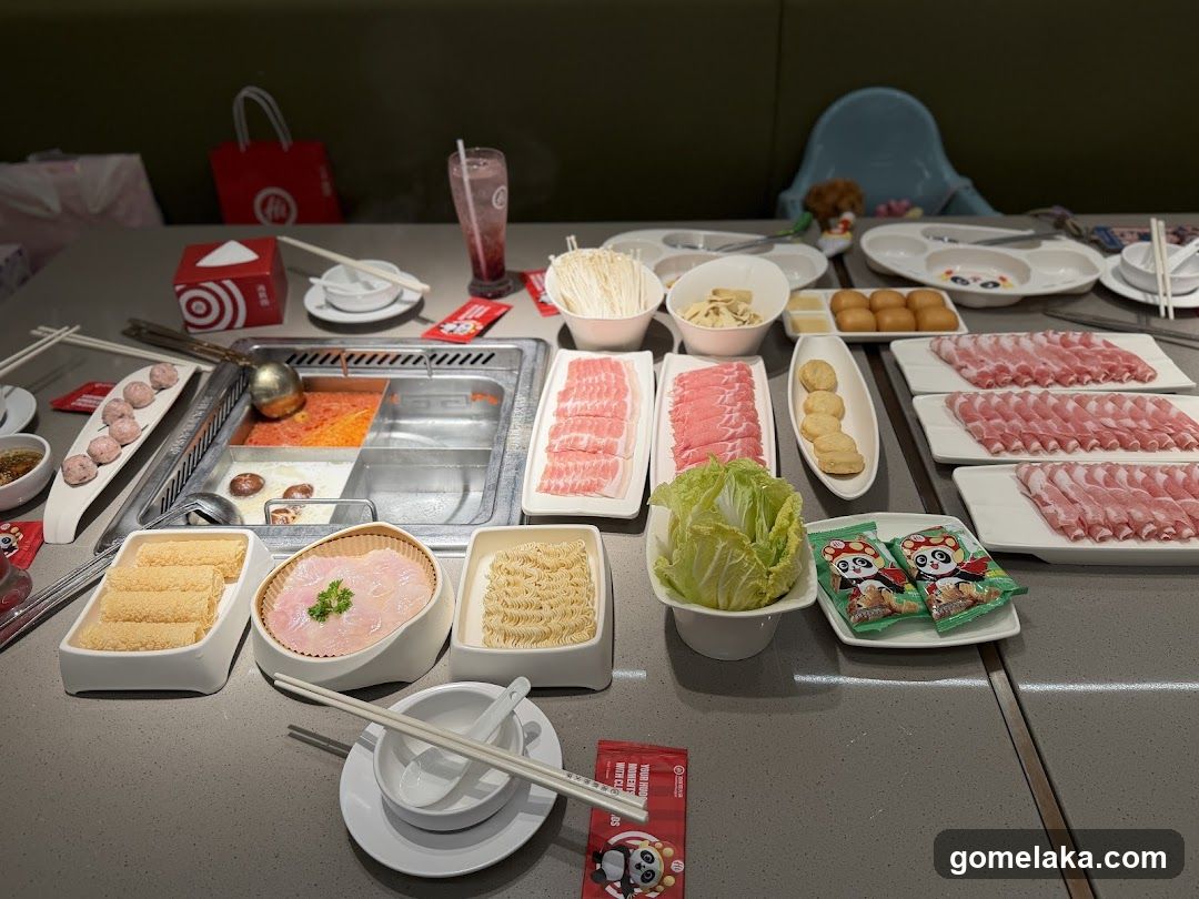 Hot Pot Dining Table