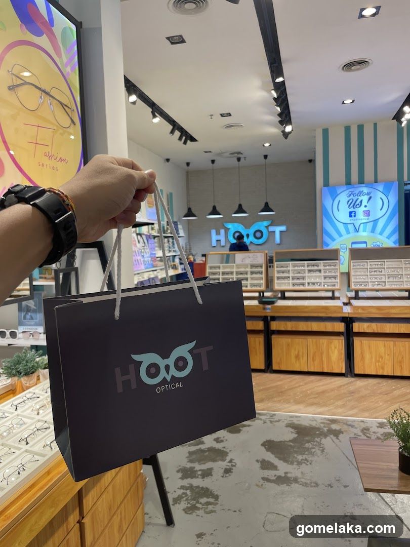 Hoot Optical Store Interior