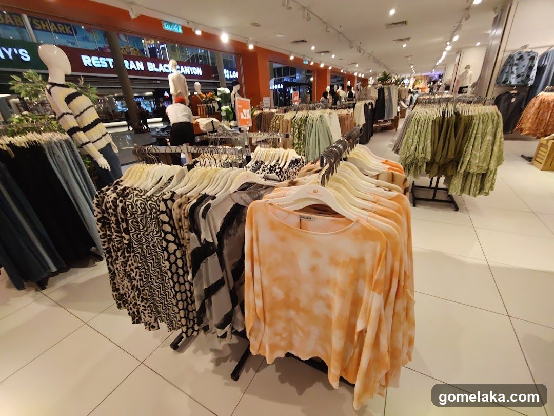 Retail Interior