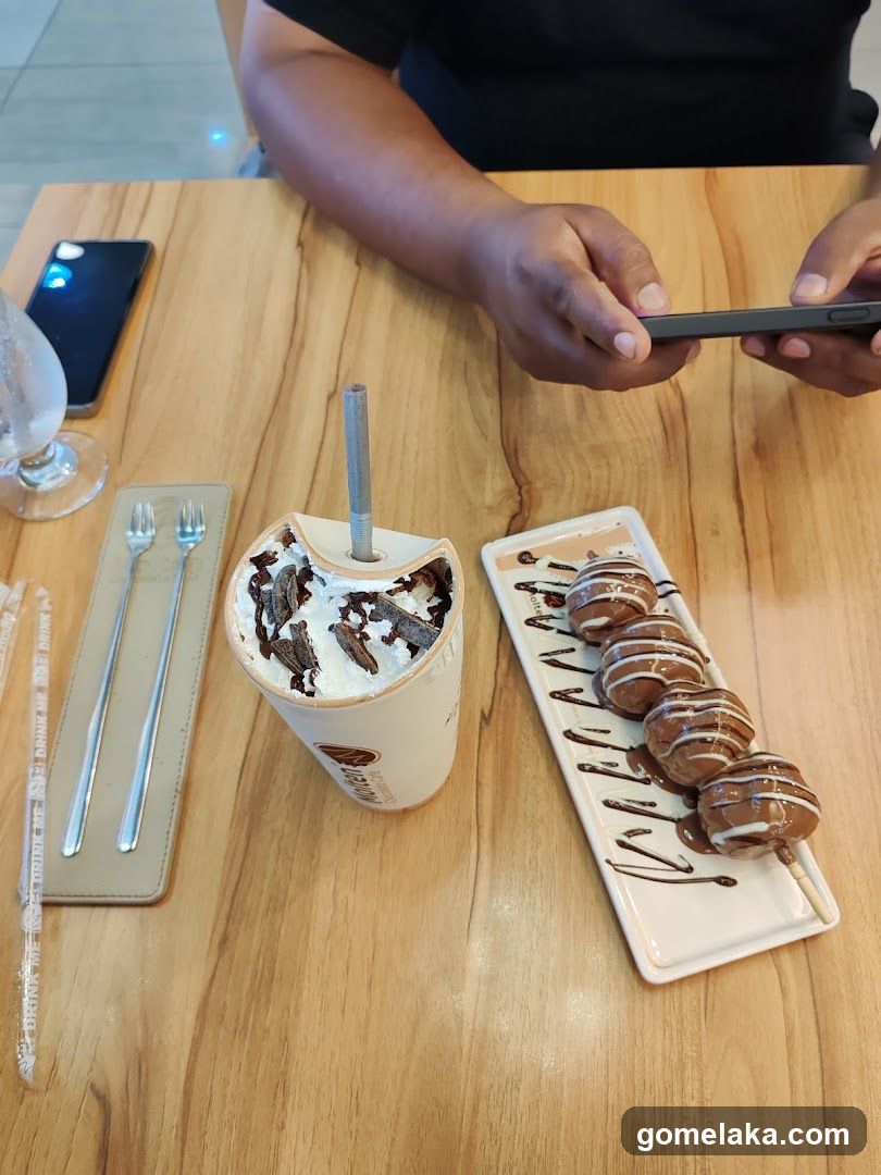 Table with dessert and drink