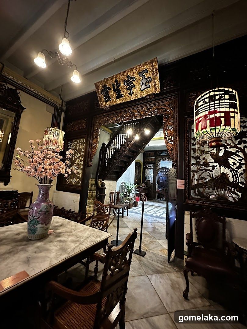 Interior of Traditional Chinese-style Building