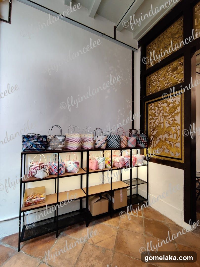 Interior Shop Display