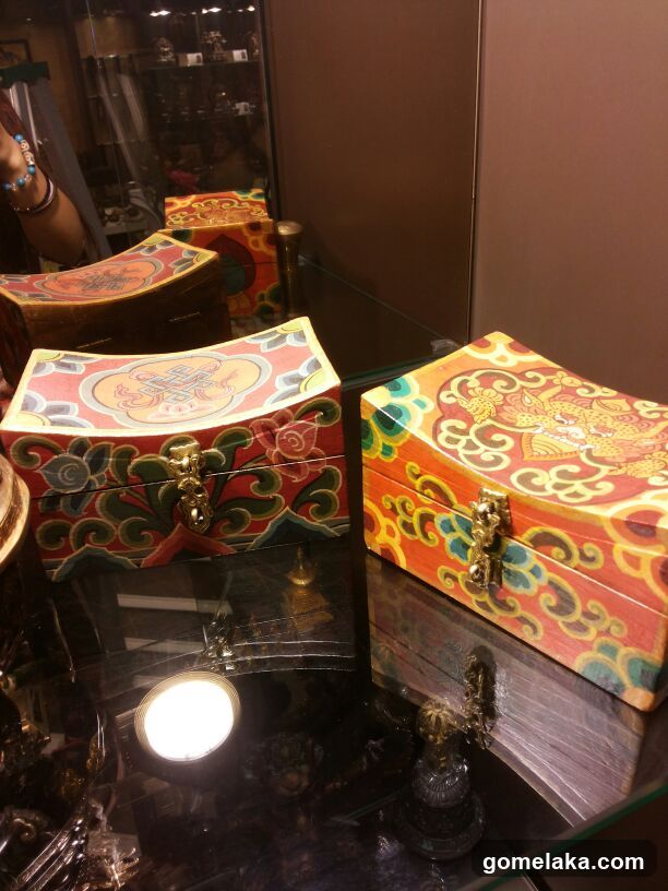 Dzi Kingdom 天珠王国