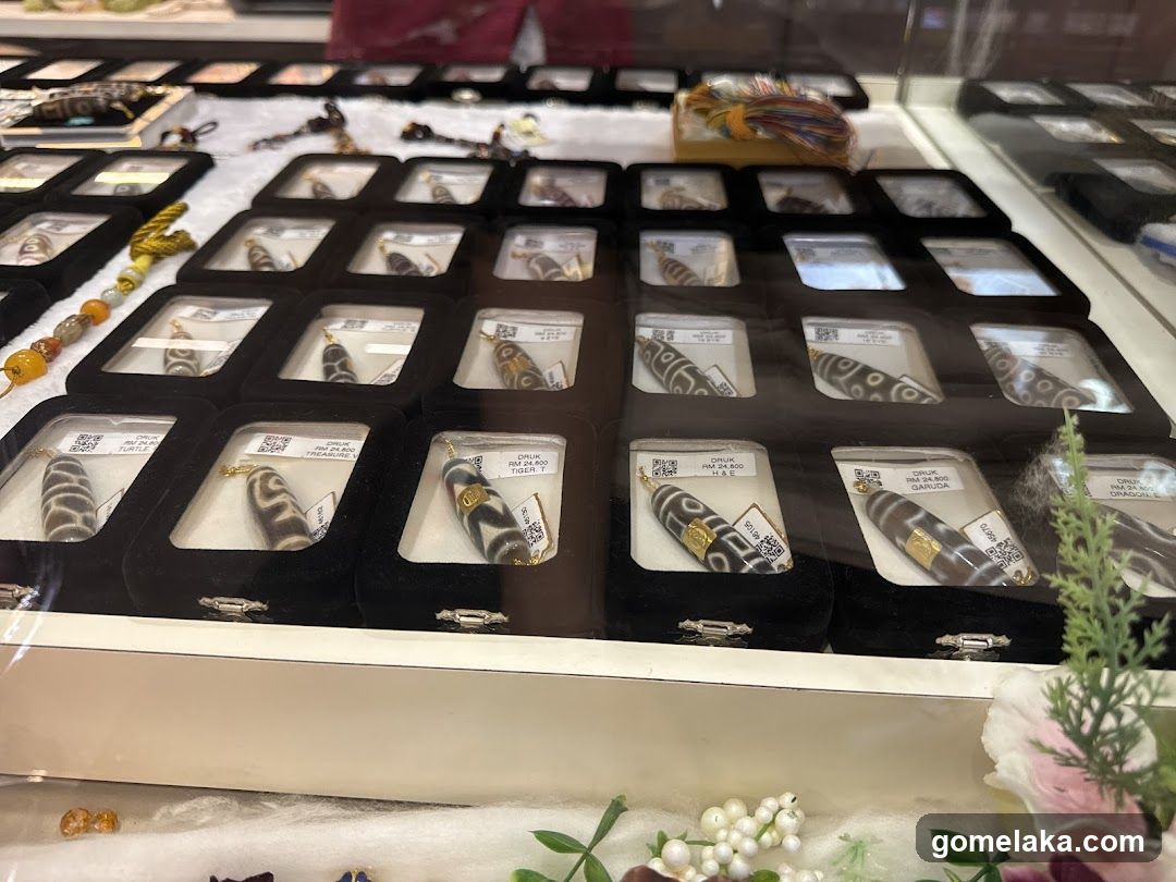 Display of Tengri or Dzi beads in a store