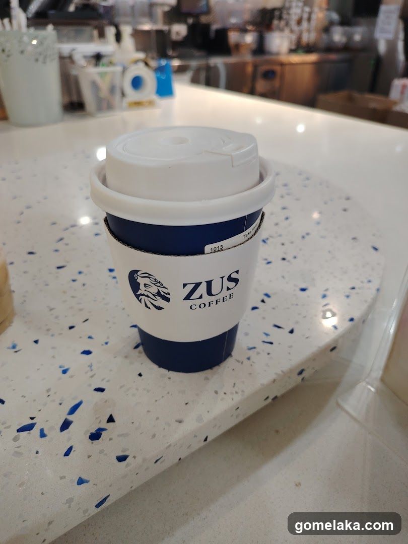 ZUS COFFEE Cup