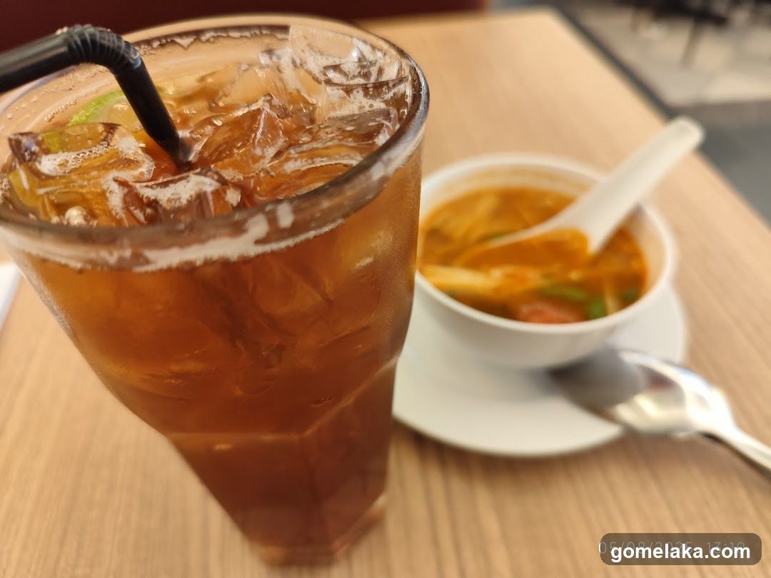 Tableside Beverage and Soup