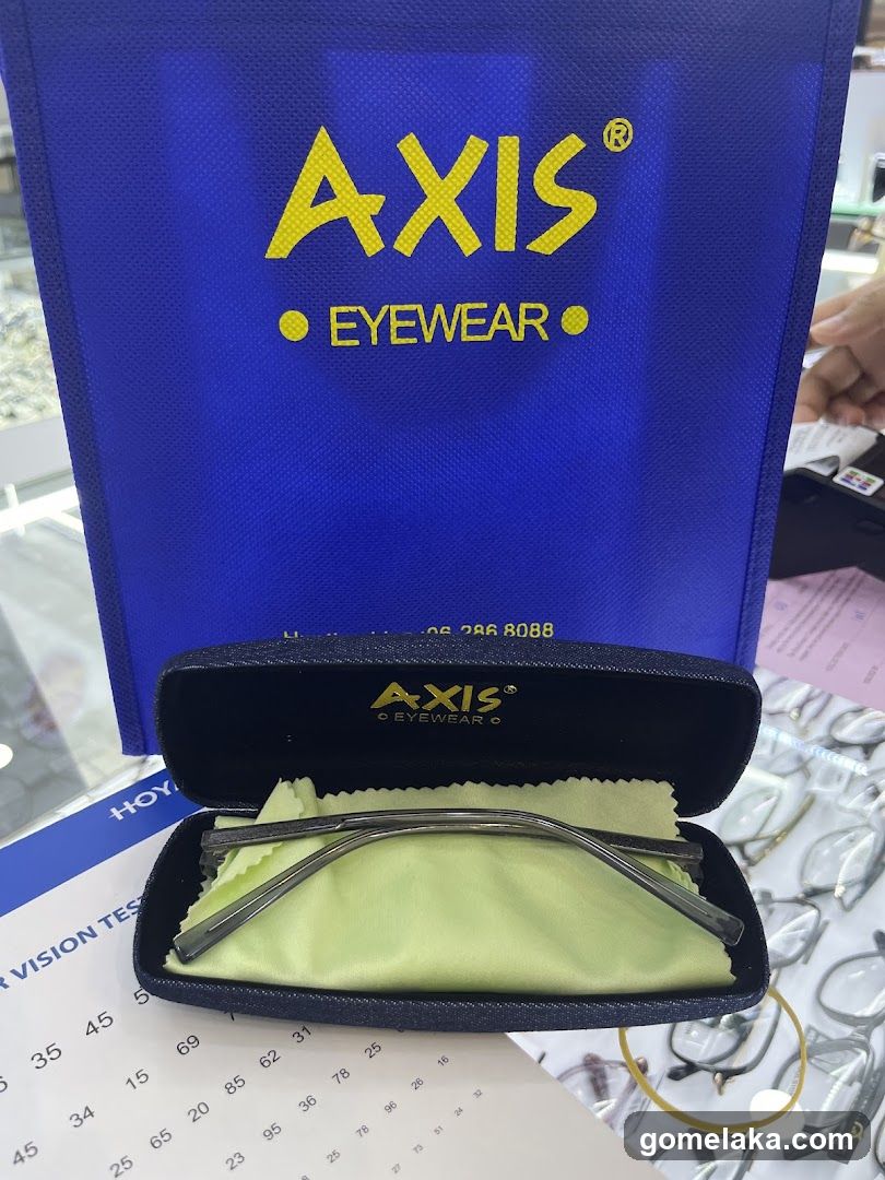 Axis Eyewear Product Display