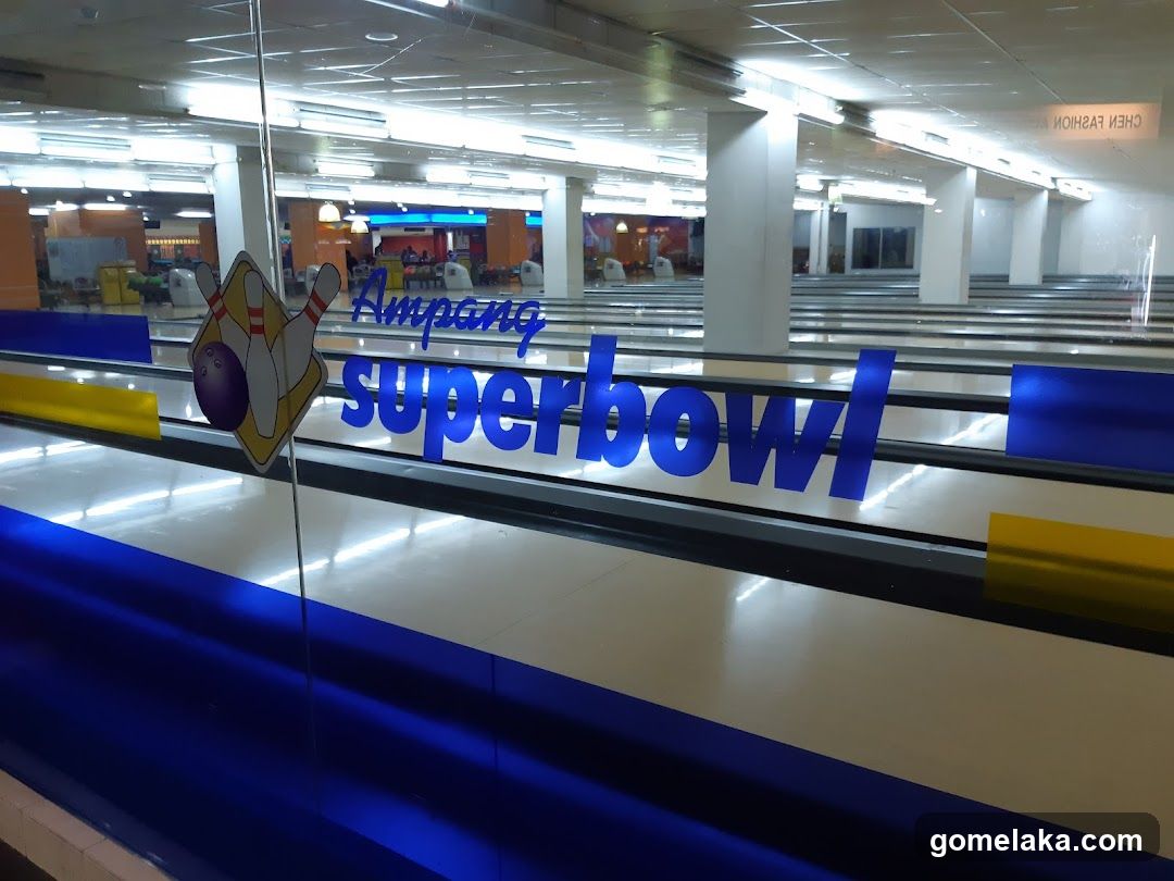 Ampang Superbowl Bowling Alley Interior