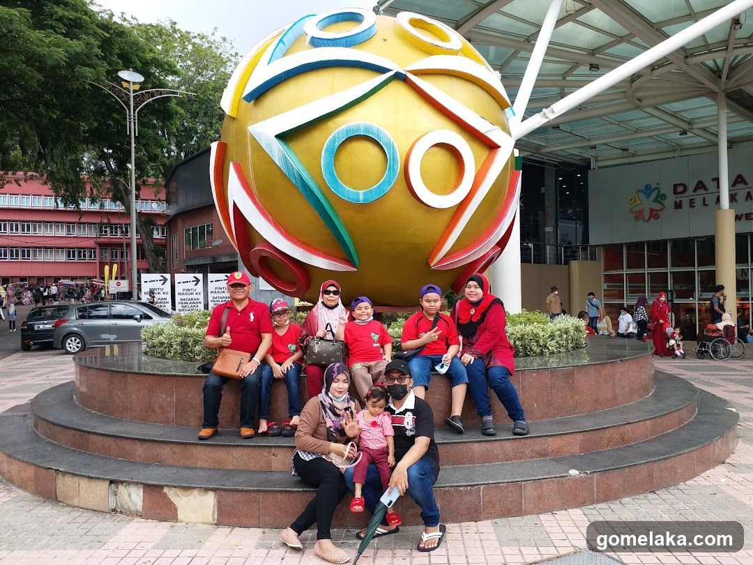 Group photo at public sculpture