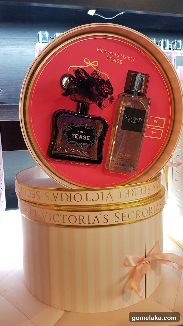 Victoria's Secret Product Display