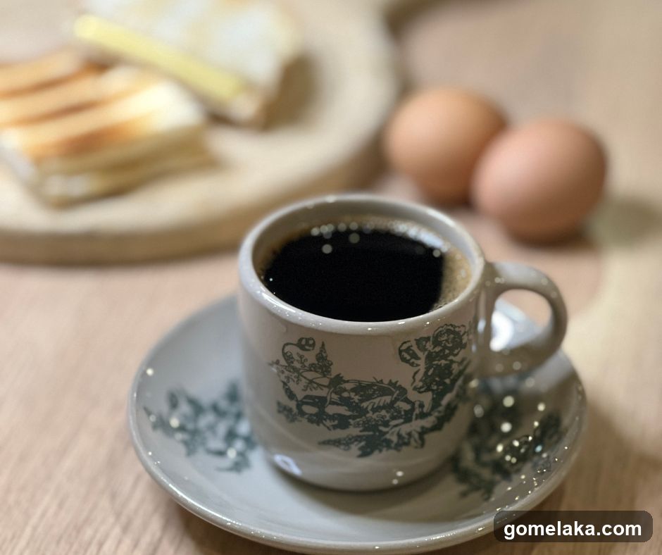 Coffee and breakfast items