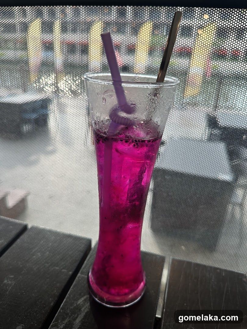 Purple beverage with straws