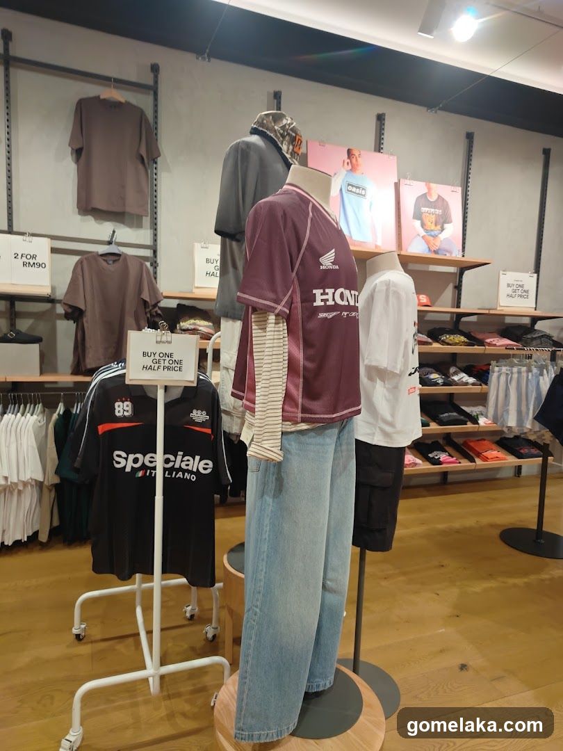 Store Interior Display