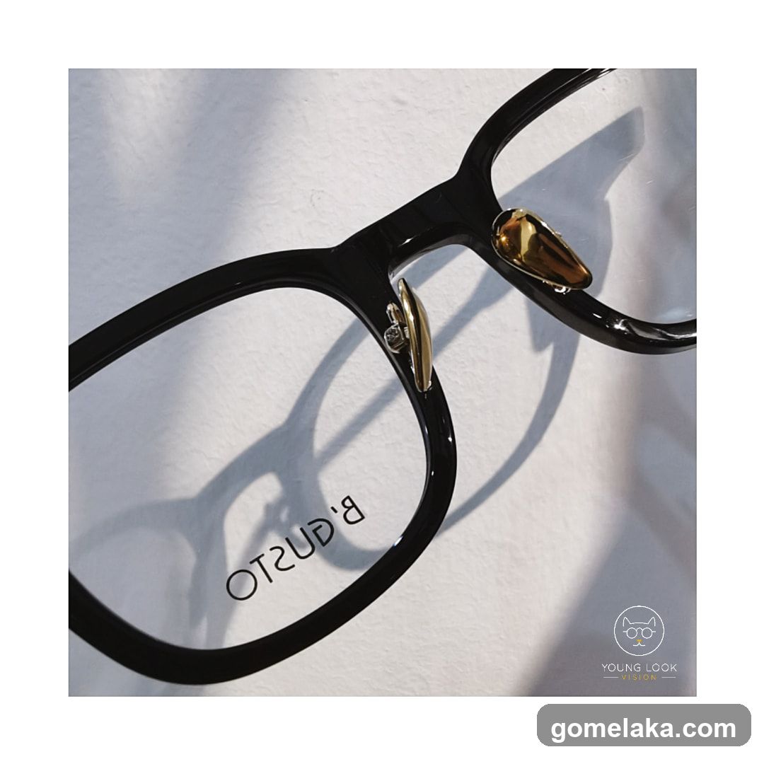 Eyewear Product Display