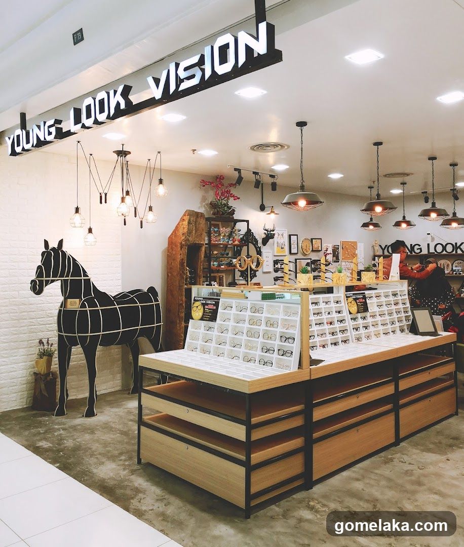 Young-Look Vision Store Interior
