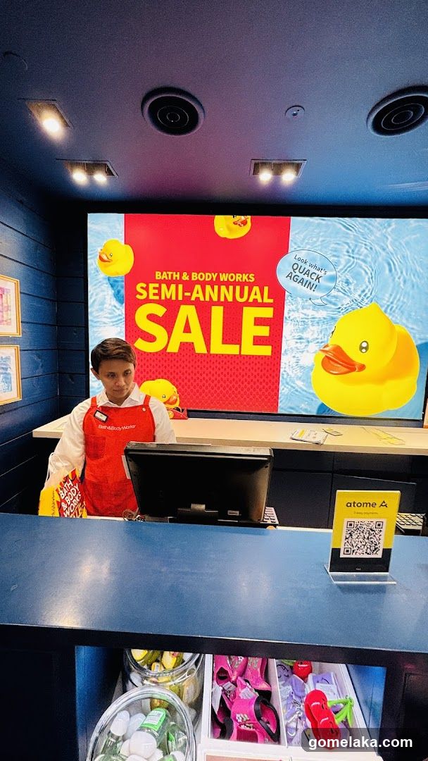 Bath & Body Works Store Interior