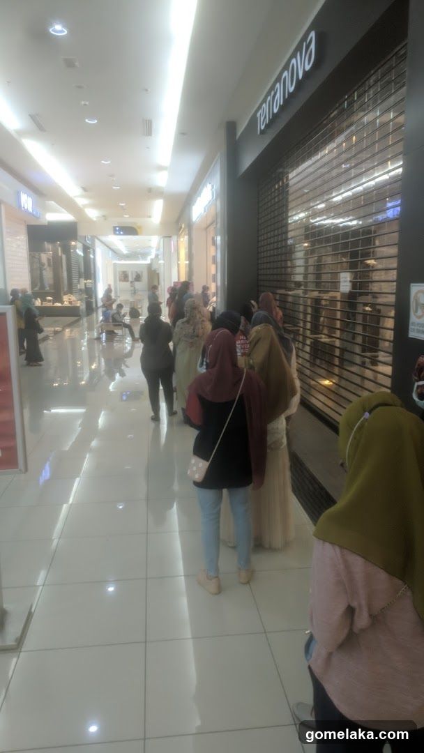 Shopping Mall Interior