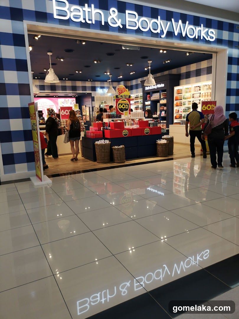 Bath & Body Works