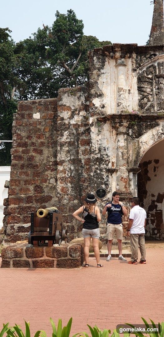 Historic Ruins with Tourists