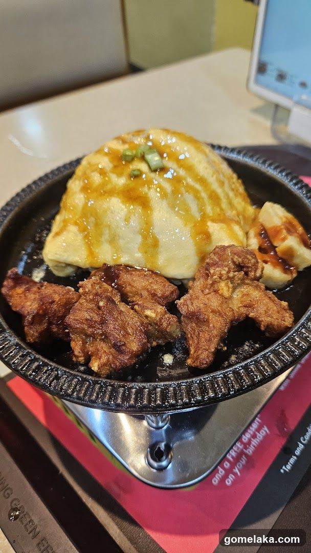 Food dish in a cast-iron skillet