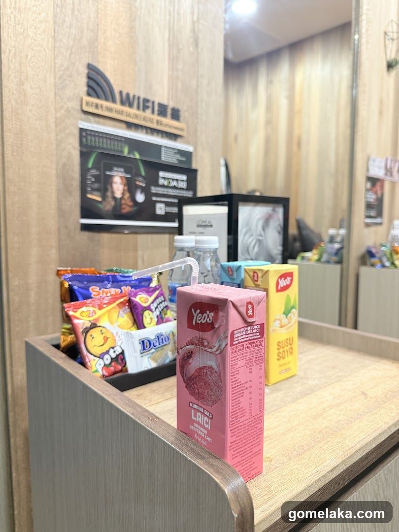 Interior snack and drink display