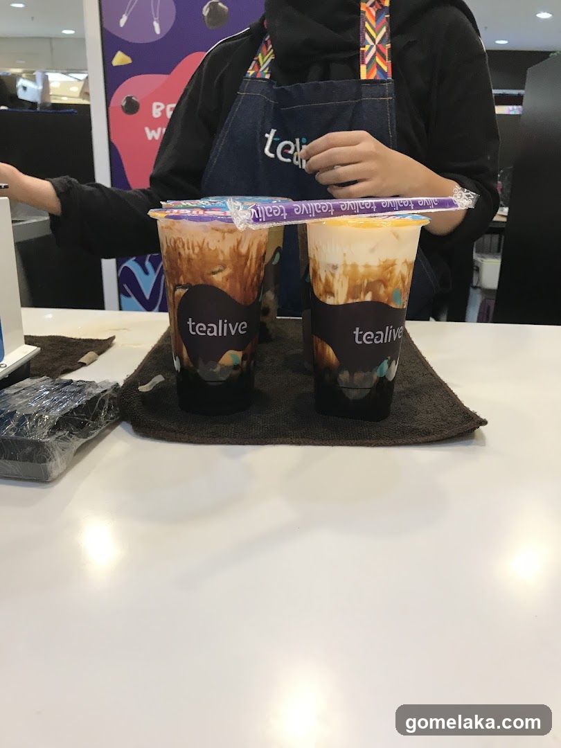 Tealive Bubble Tea Counter