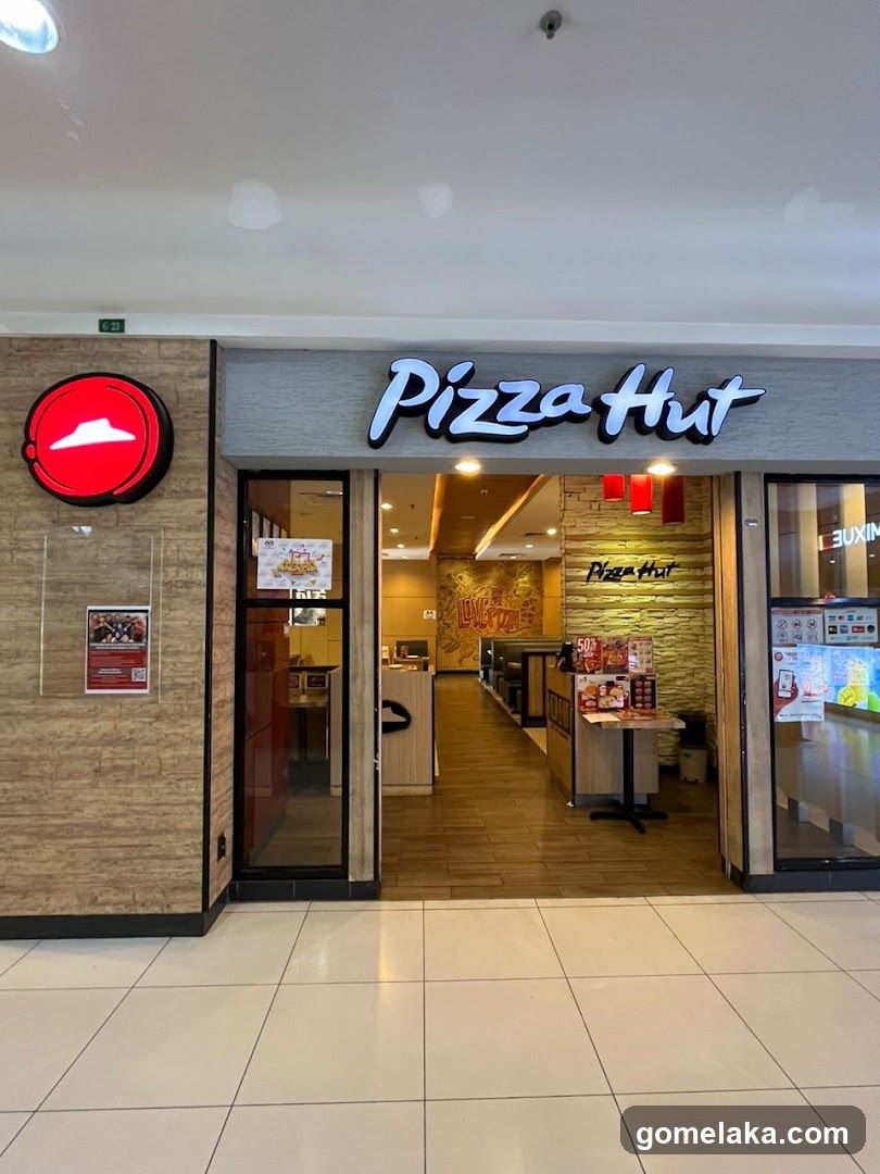 Pizza Hut Restaurant