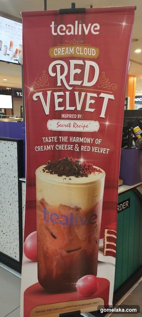 Tealive Red Velvet Cream Cloud advertisement