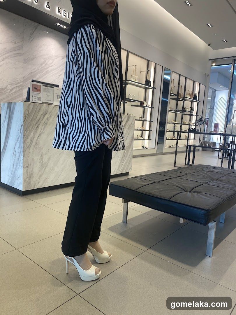 CHARLES & KEITH