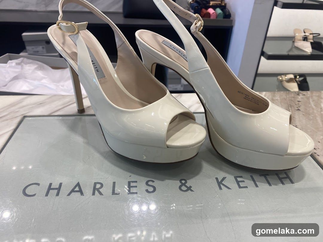 CHARLES & KEITH