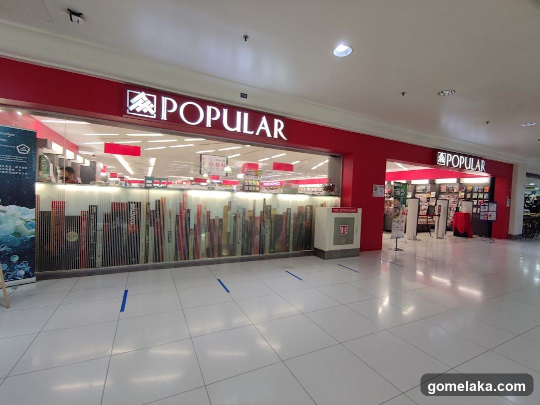 Popular Storefront Interior