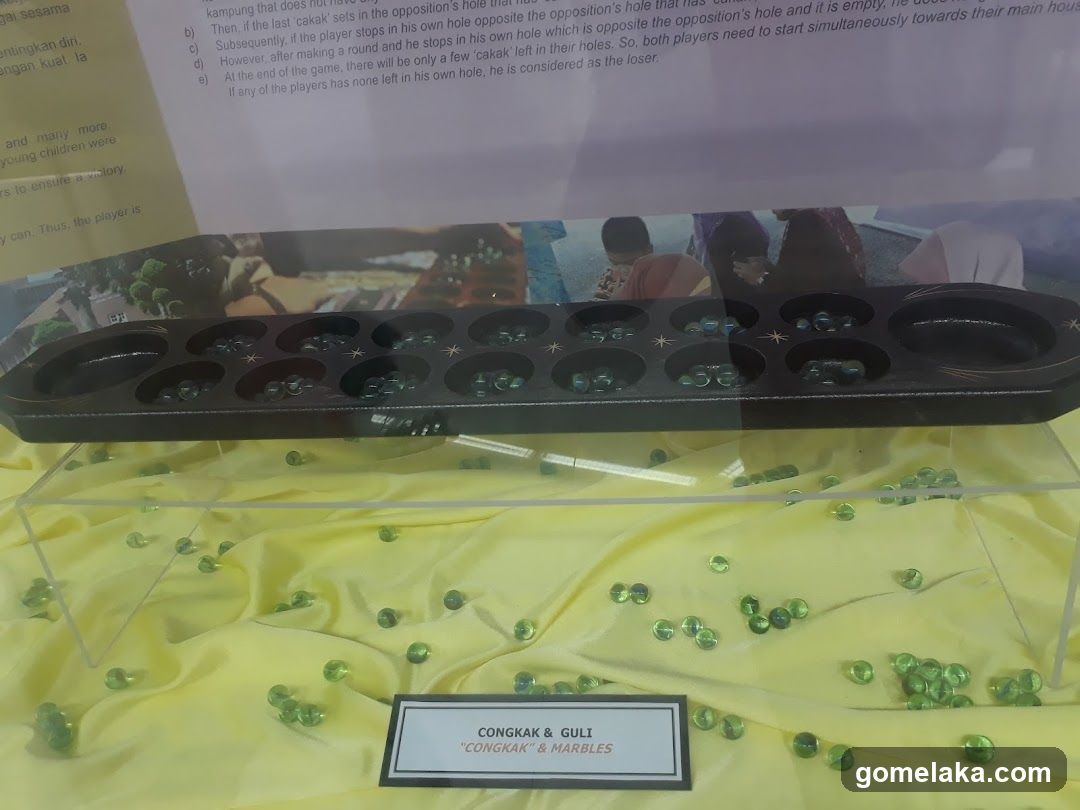 Congkak & Marbles Display