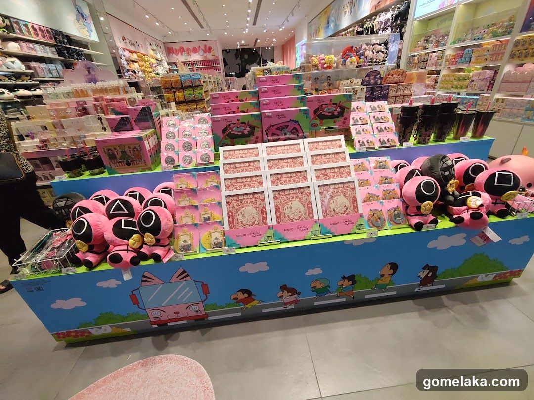 Store Interior Display